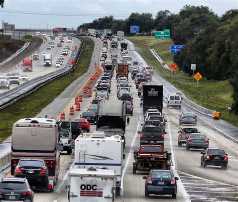 Traffic on i4 orlando - I-4 Express. There when you need it, I-4 Express is two tolled managed lanes in each direction in the center of I-4 spanning 21 miles from west of Kirkman Road (State Road 435) to east of State Road 434. I-4 Express is only for two-axle vehicles and buses that have a properly mounted transponder.